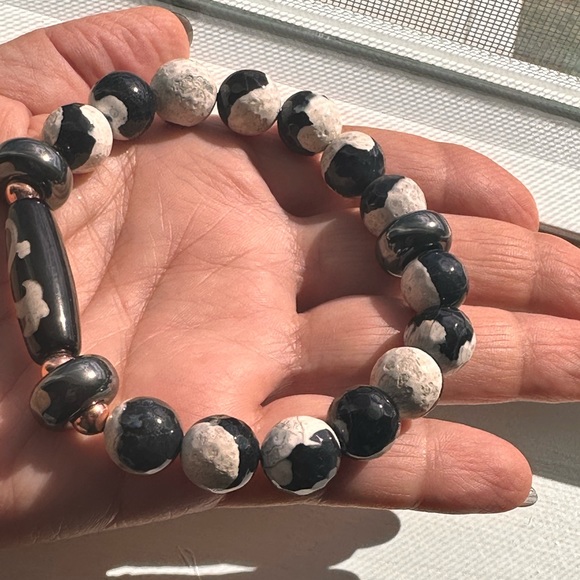 BLACK/WHITE AGATE + RUYI DZI NATURAL STONES BRACELET size 7.5” - Picture 13 of 13